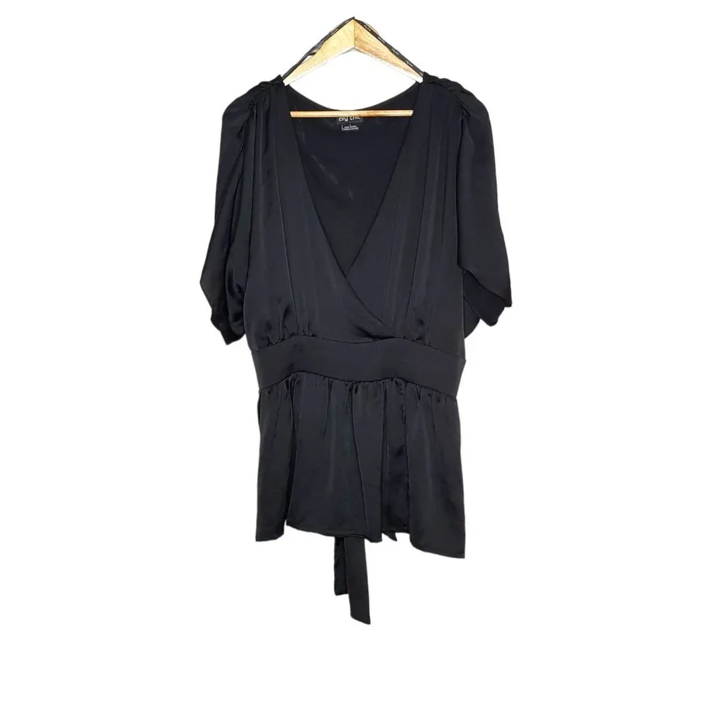 City Chic Size L 20 Black V Neck Drape Wrap Style Boho Blouse Top - Picture 1 of 2